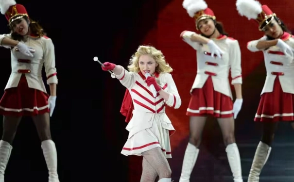 FEV 2012 Prevente Madonna plaines abraham 1er septembre